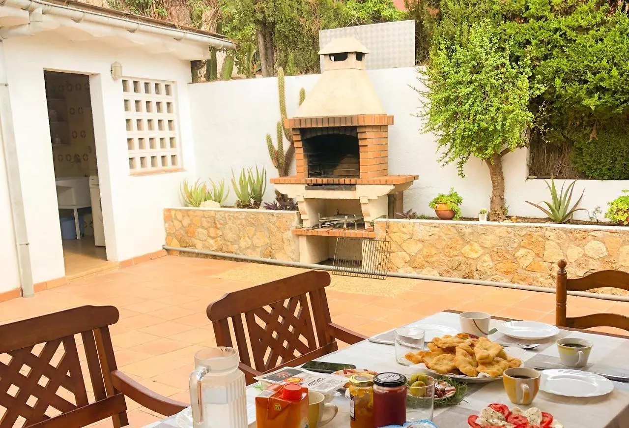 Casa Mamma Mia Villa Lloret de Mar